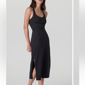 NEW VUORI Halo Racerback Midi Dress Black M